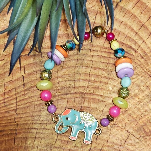 Artisan Bracelet Elephant Aqua Pink Yellow Gold Multi Beaded Magnetic Closure - Picture 3 of 7